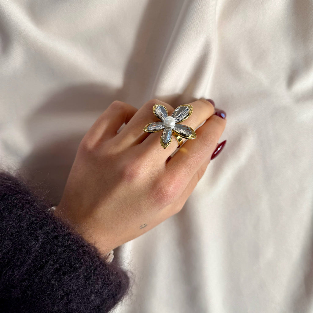 Two Color Flower Ring