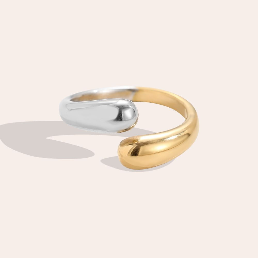 Double Color Hug Ring
